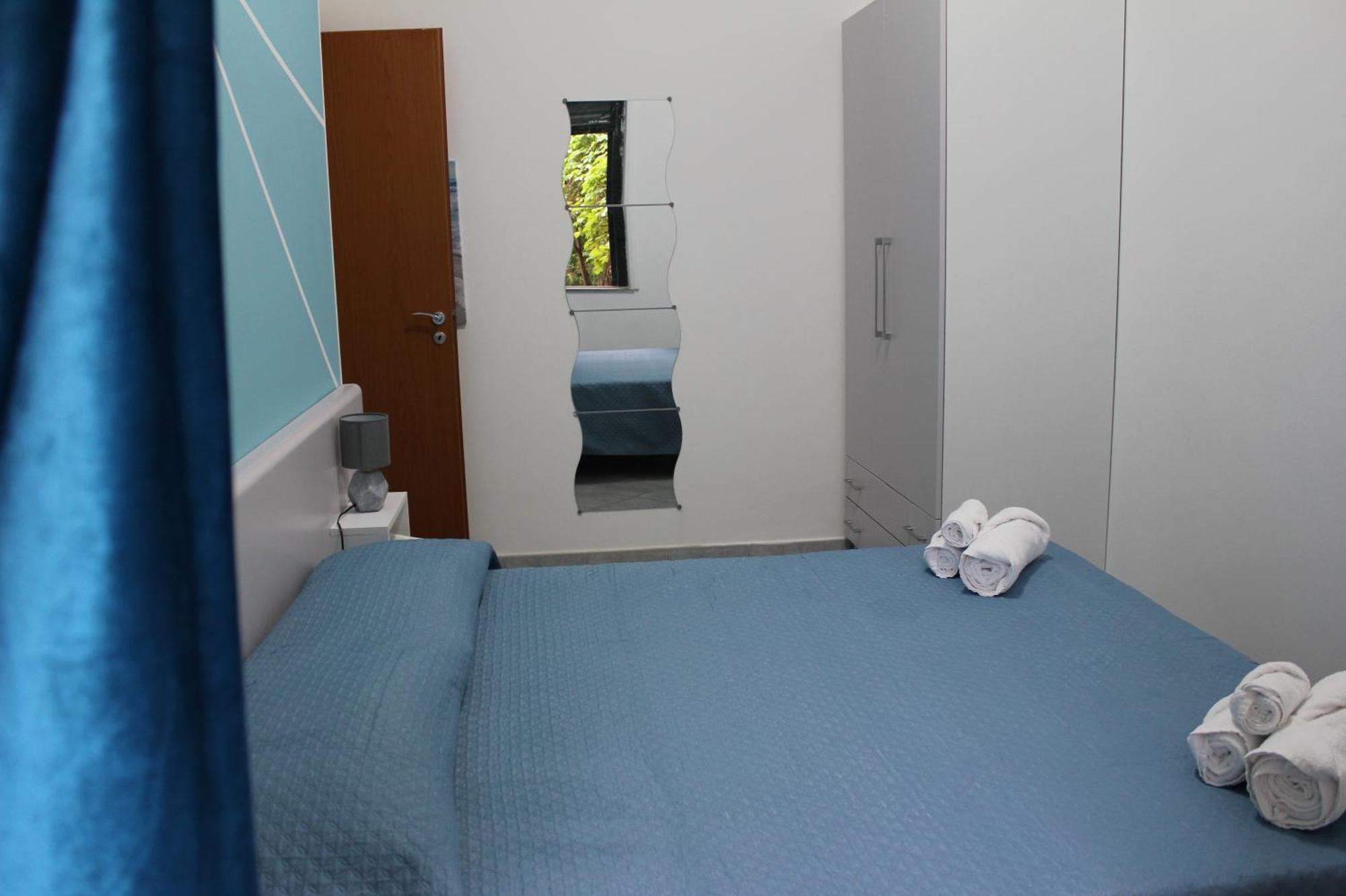 Villa Anita Apartments Capo dʼOrlando Екстериор снимка